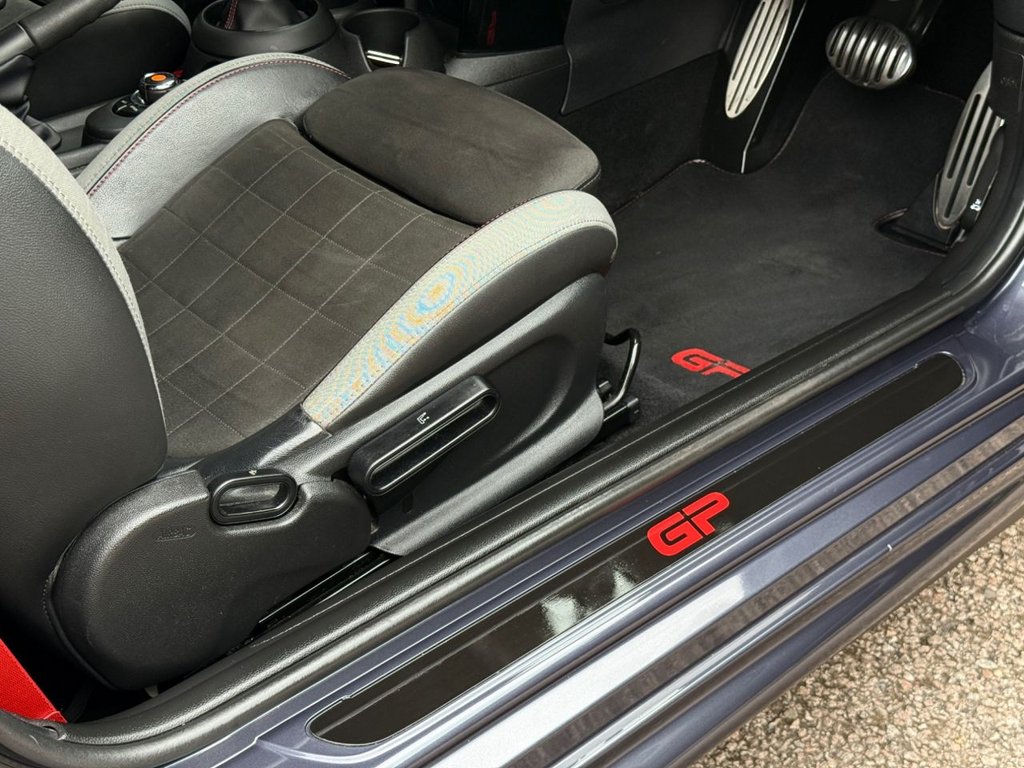 Used MINI Hatch 2020 for sale - 78017200: Photo 10