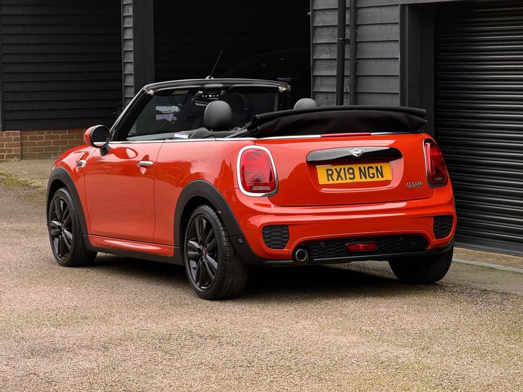 Used MINI Convertible 2019 for sale - 78016901: Photo 12