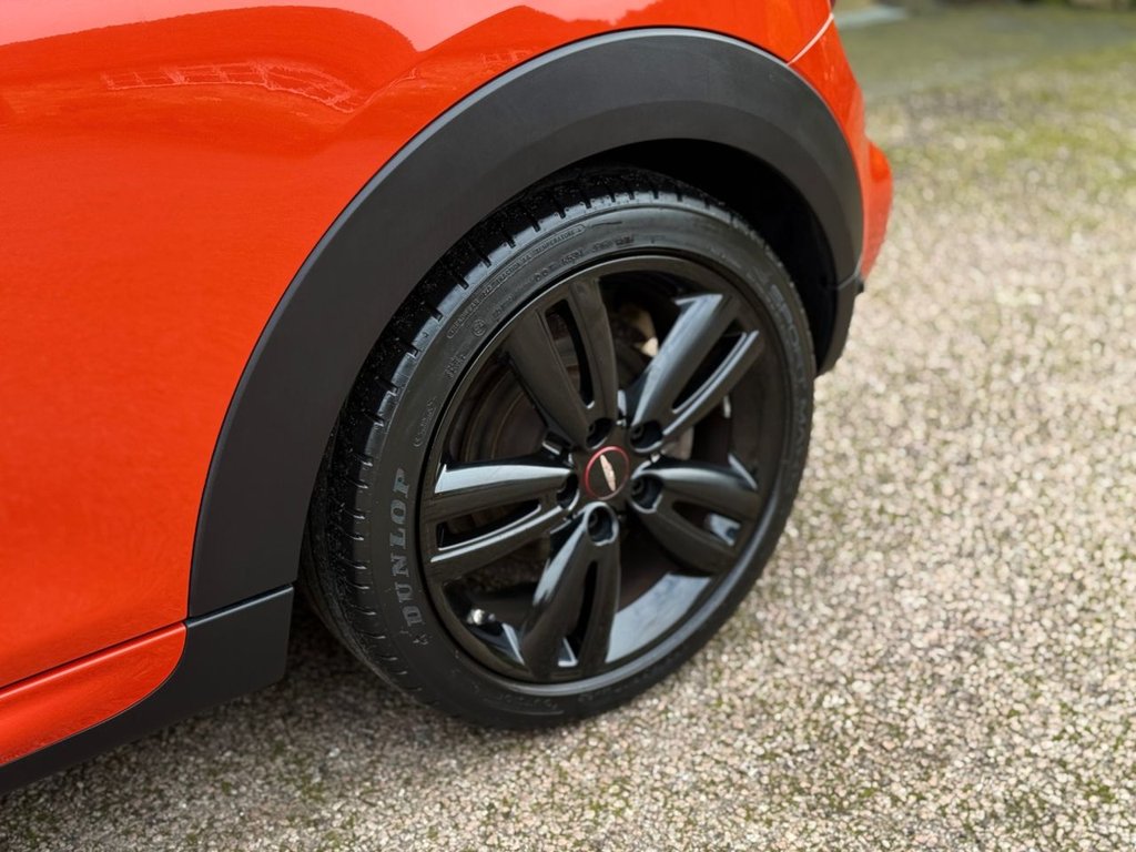 Used MINI Convertible 2019 for sale - 78016901: Photo 19