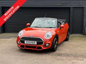 Used MINI Convertible 2019 for sale - 78016901: Photo