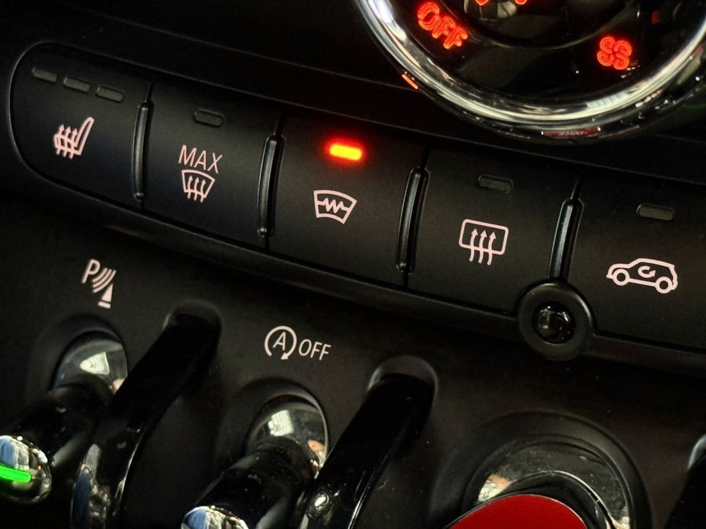 Used MINI Convertible 2019 for sale - 78016901: Photo 37