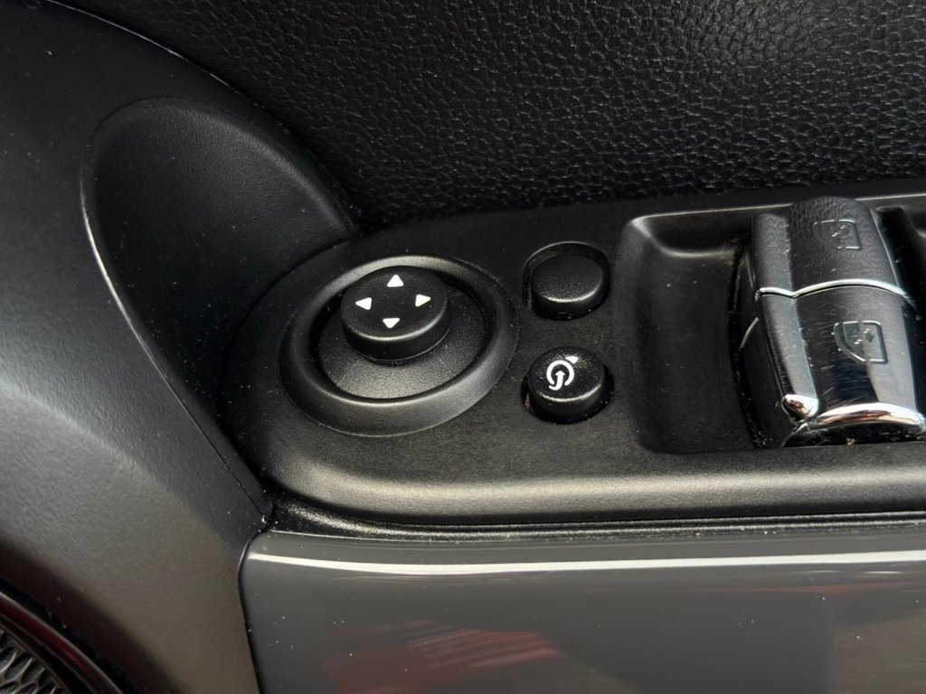 Used MINI Convertible 2019 for sale - 78016901: Photo 44