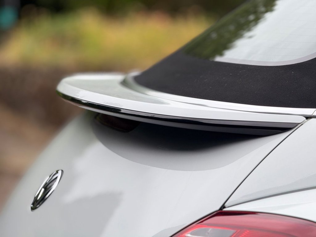 Used Volkswagen Beetle 2017 for sale - 78017124: Photo 17