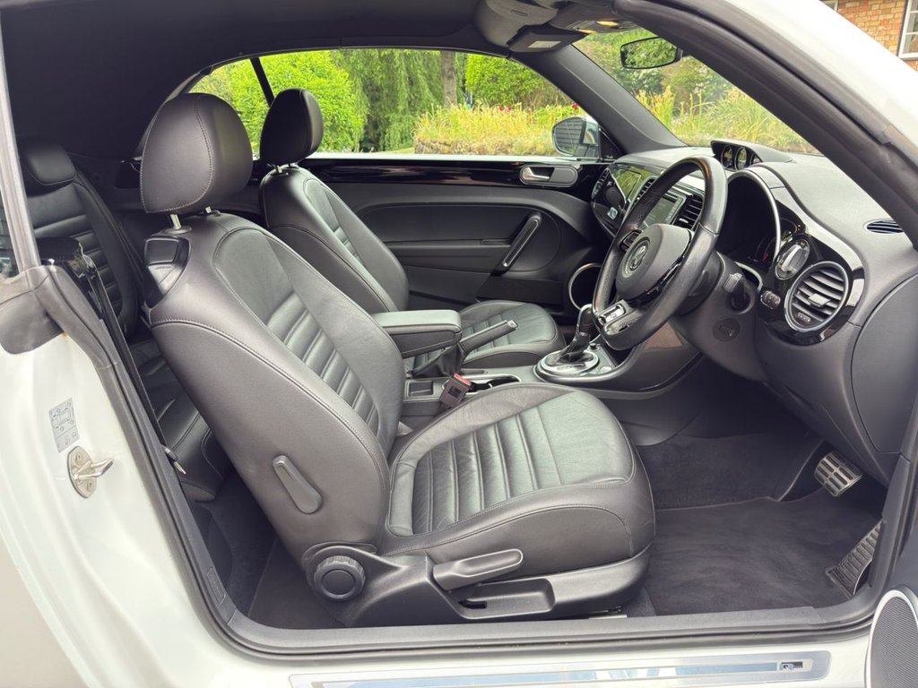 Used Volkswagen Beetle 2017 for sale - 78017124: Photo 21