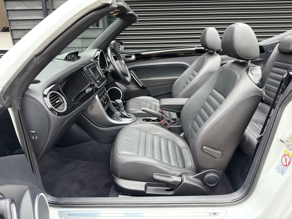 Used Volkswagen Beetle 2017 for sale - 78017124: Photo 7