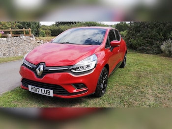 Used Renault Clio 2017 for sale - 75472347: Photo