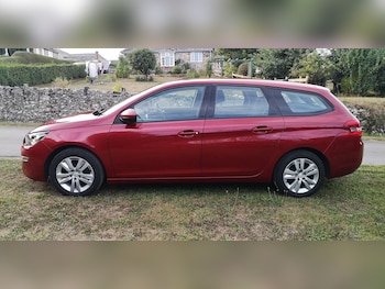 Used Peugeot 308 2015 for sale - 75702394: Photo