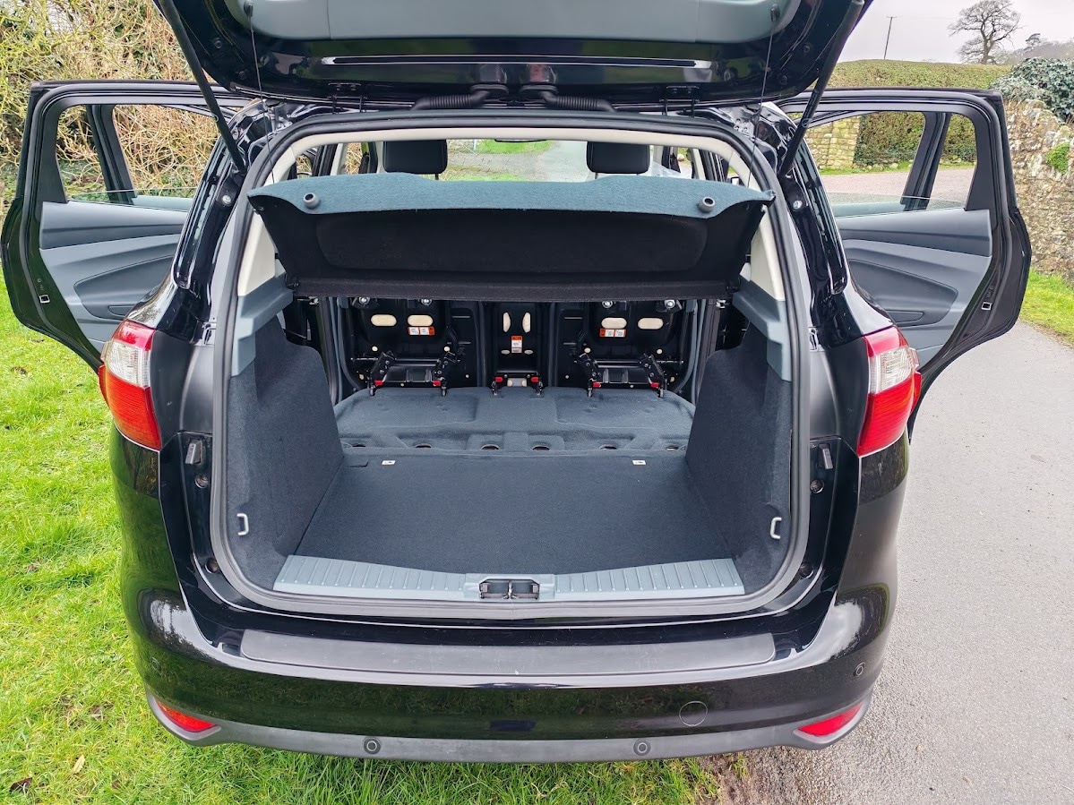 Used Ford C-Max 2015 for sale - 77504145: Photo 9