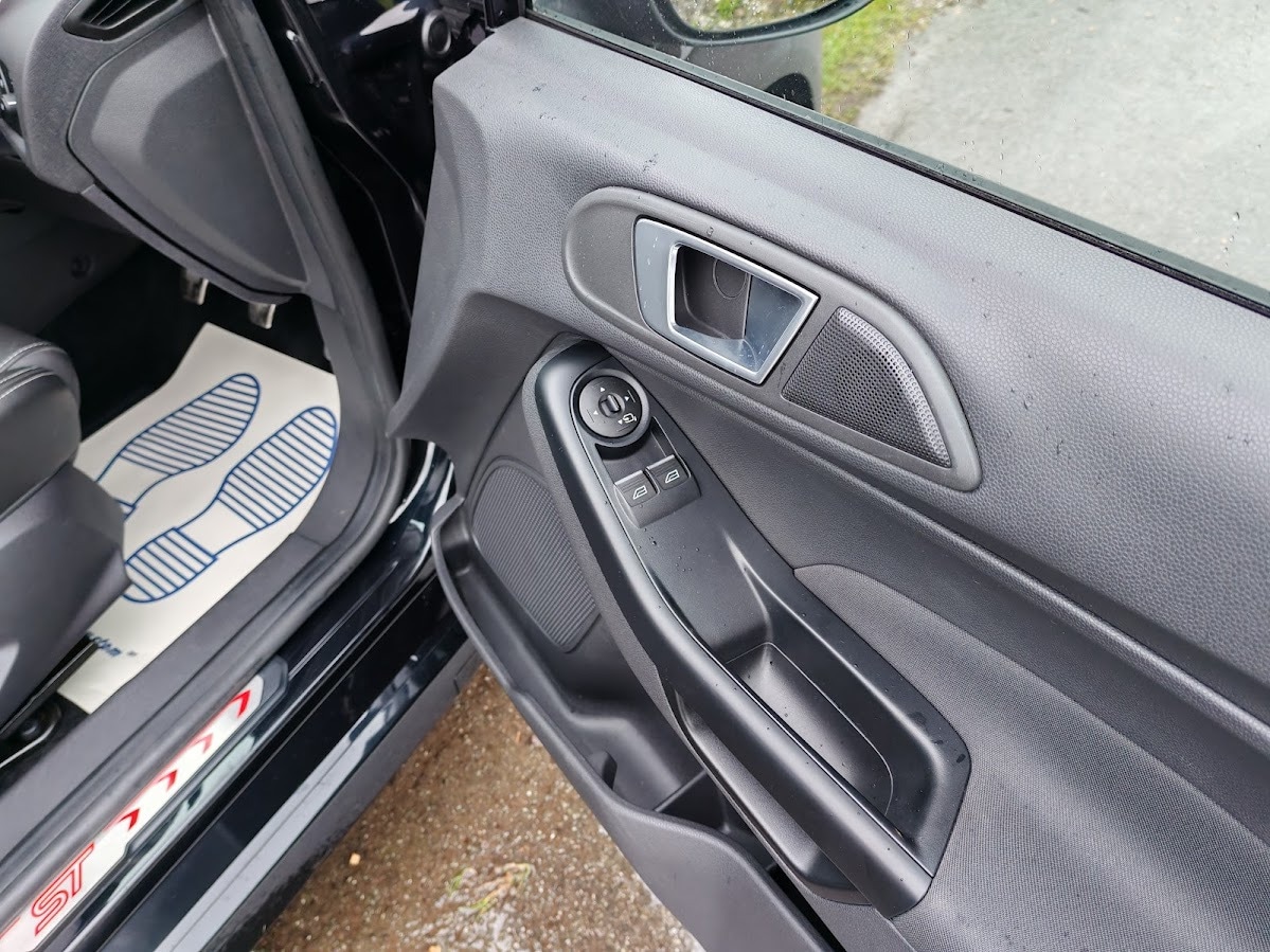 Used Ford Fiesta 2016 for sale - 77285892: Photo 20