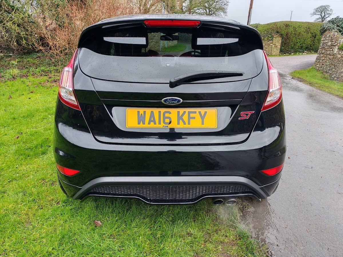 Used Ford Fiesta 2016 for sale - 77285892: Photo 4