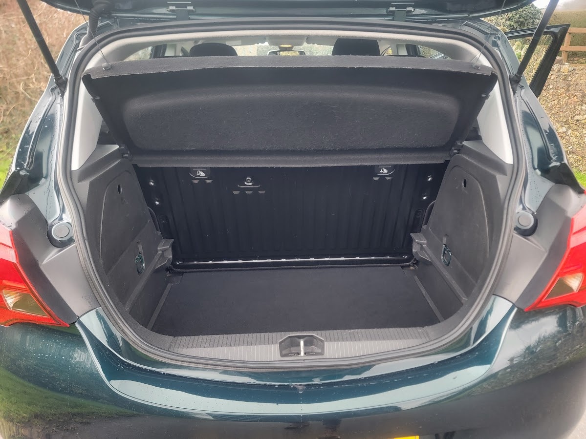 Used Vauxhall Corsa 2016 for sale - 77195546: Photo 8