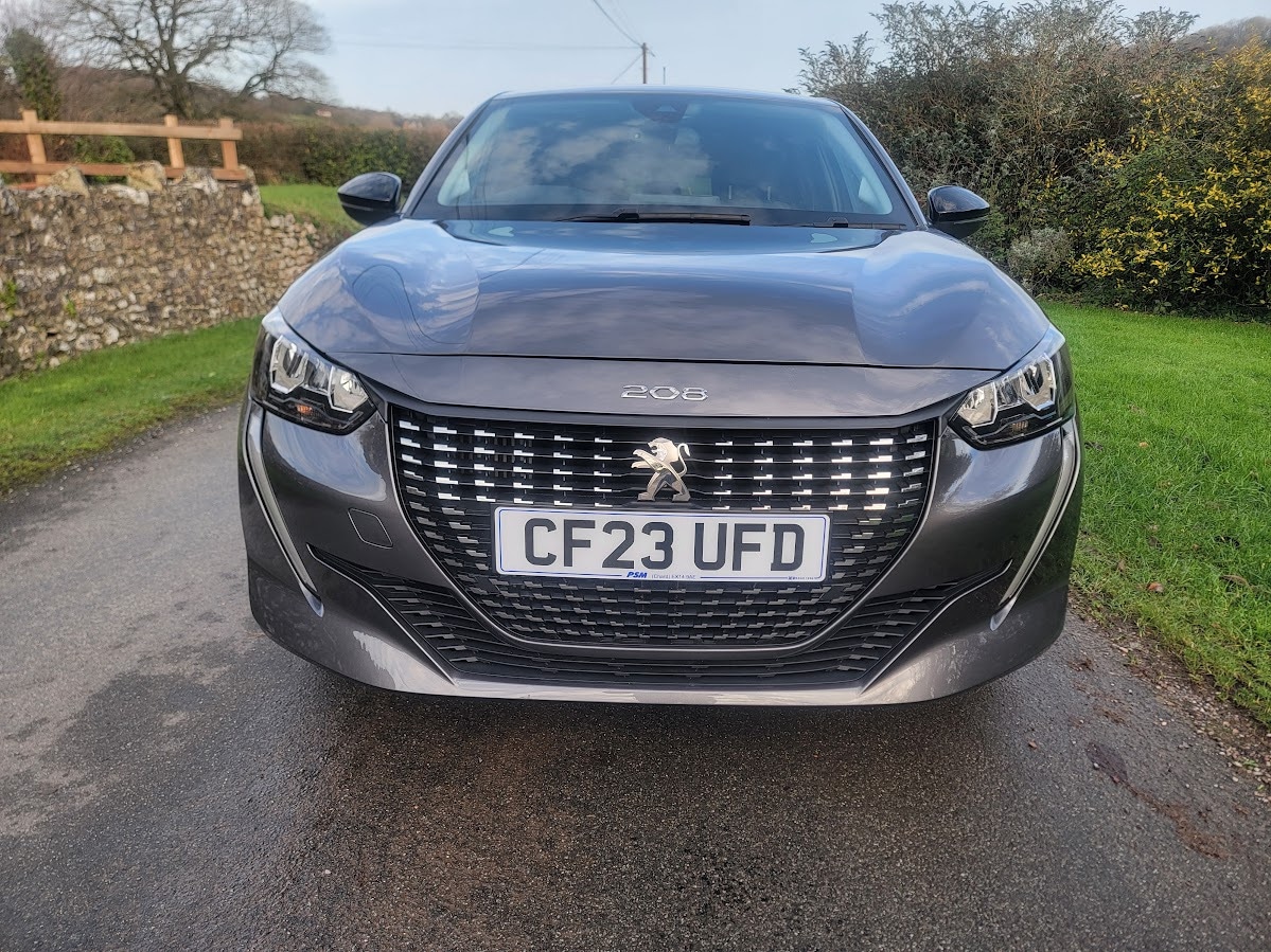 Used Peugeot 208 2023 for sale - 76958817: Photo 2