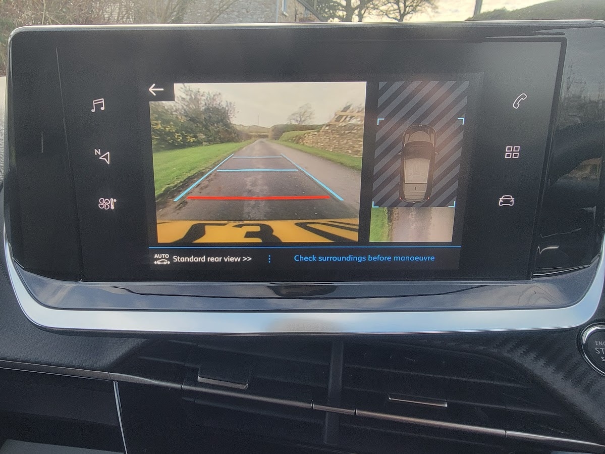 Used Peugeot 208 2023 for sale - 76958817: Photo 9