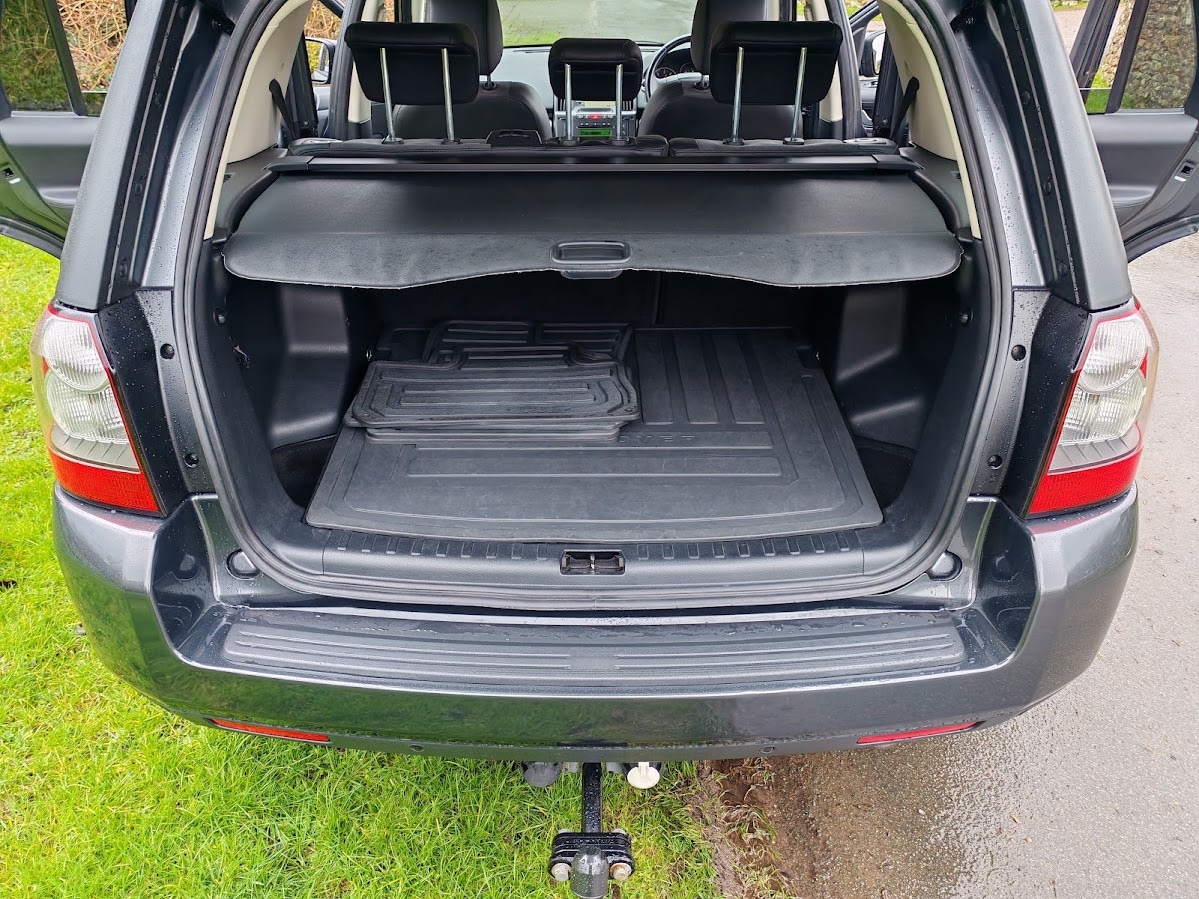 Used Land Rover Freelander 2011 for sale - 77285764: Photo 23