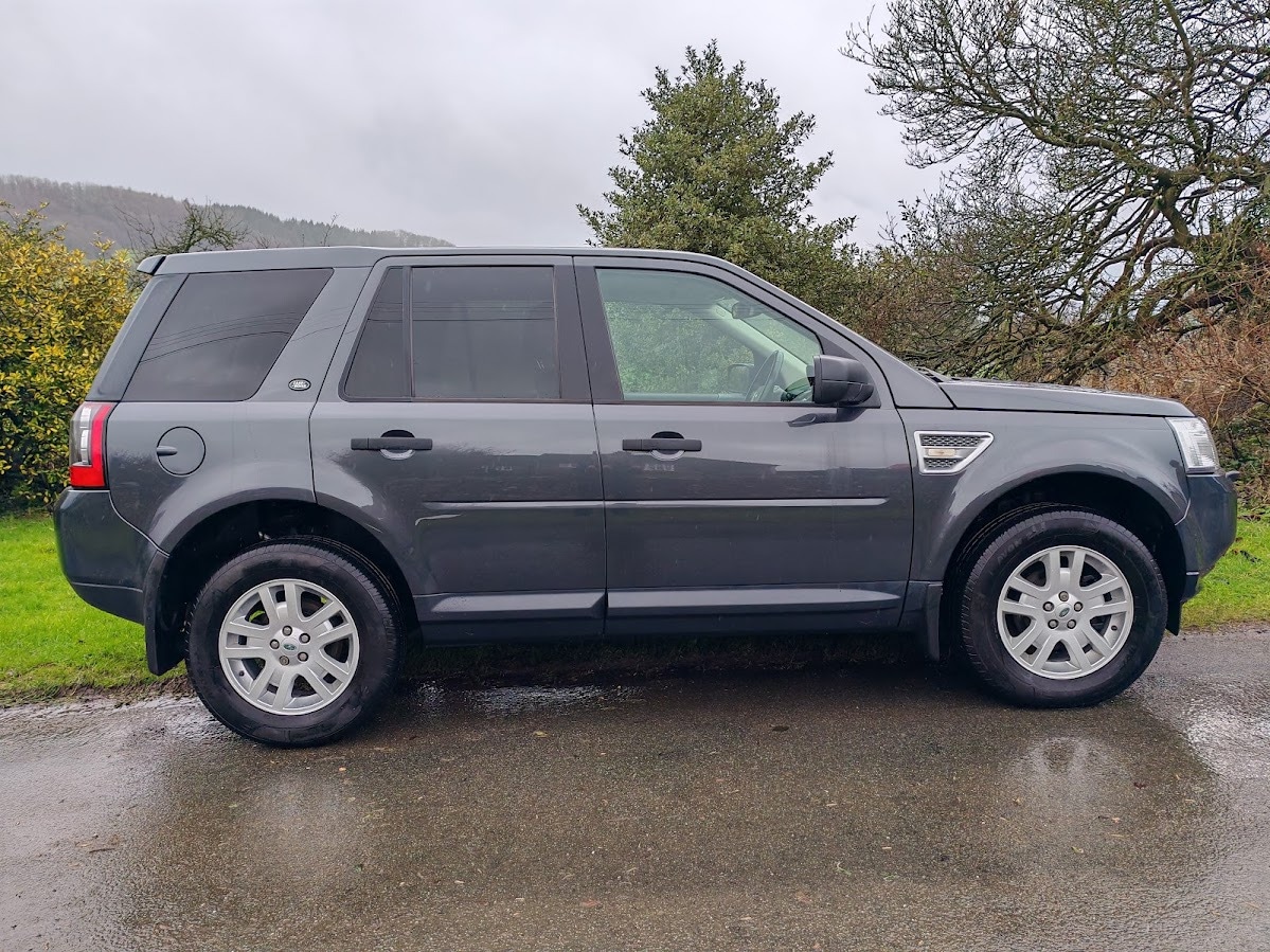 Used Land Rover Freelander 2011 for sale - 77285764: Photo 4