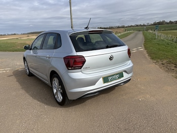 Used Volkswagen Polo 2018 for sale - 78236337: Photo