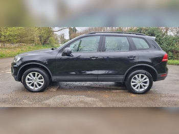 Used Volkswagen Touareg 2016 for sale - 78236346: Photo