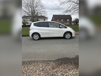 Used Honda Jazz 2014 for sale - 78236344: Photo