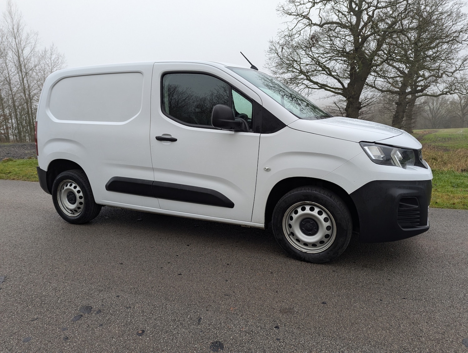 Used Peugeot Partner 2023 for sale - 77137202: Photo 24