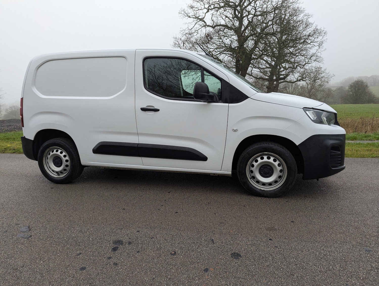 Used Peugeot Partner 2023 for sale - 77137202: Photo 25