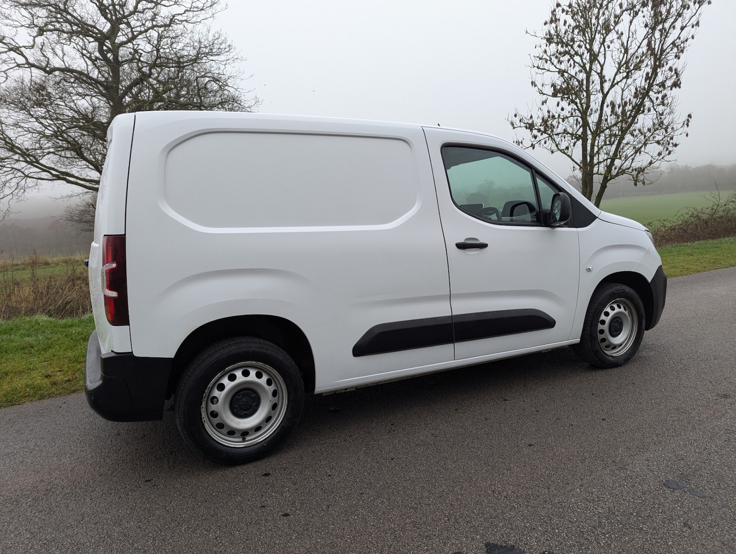 Used Peugeot Partner 2023 for sale - 77137202: Photo 27