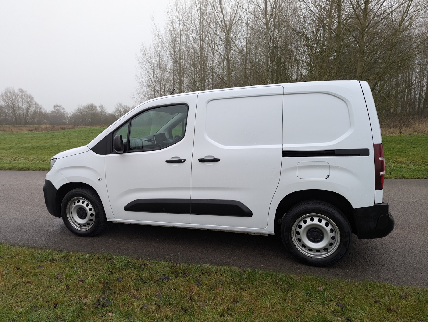 Used Peugeot Partner 2023 for sale - 77137202: Photo 34