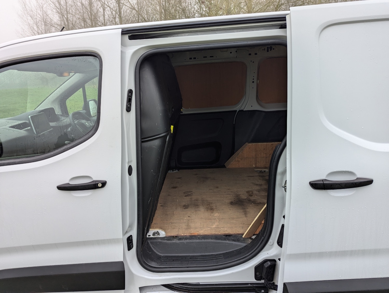 Used Peugeot Partner 2023 for sale - 77137202: Photo 8