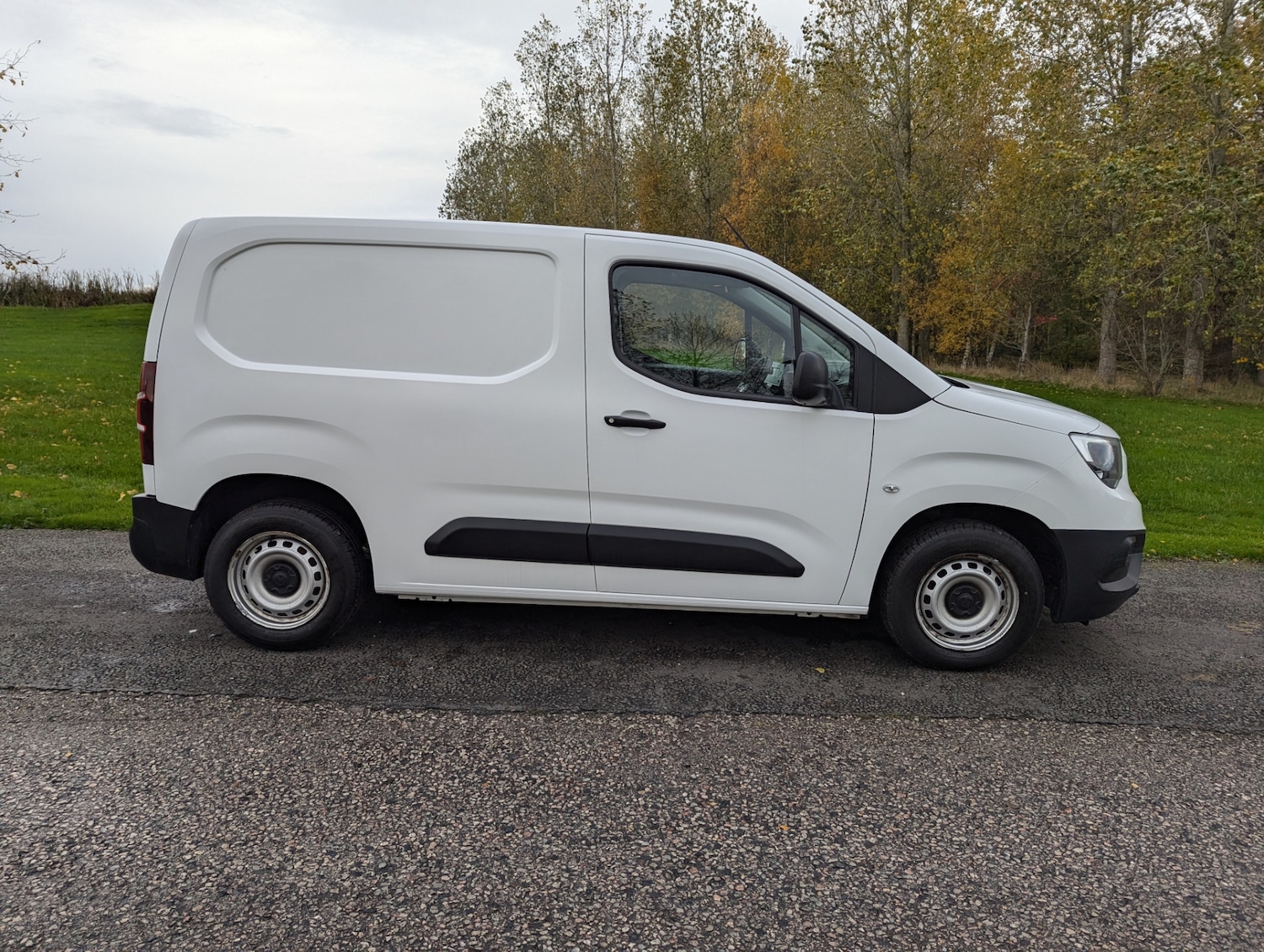 Used Vauxhall Combo 2021 for sale - 76578433: Photo 4