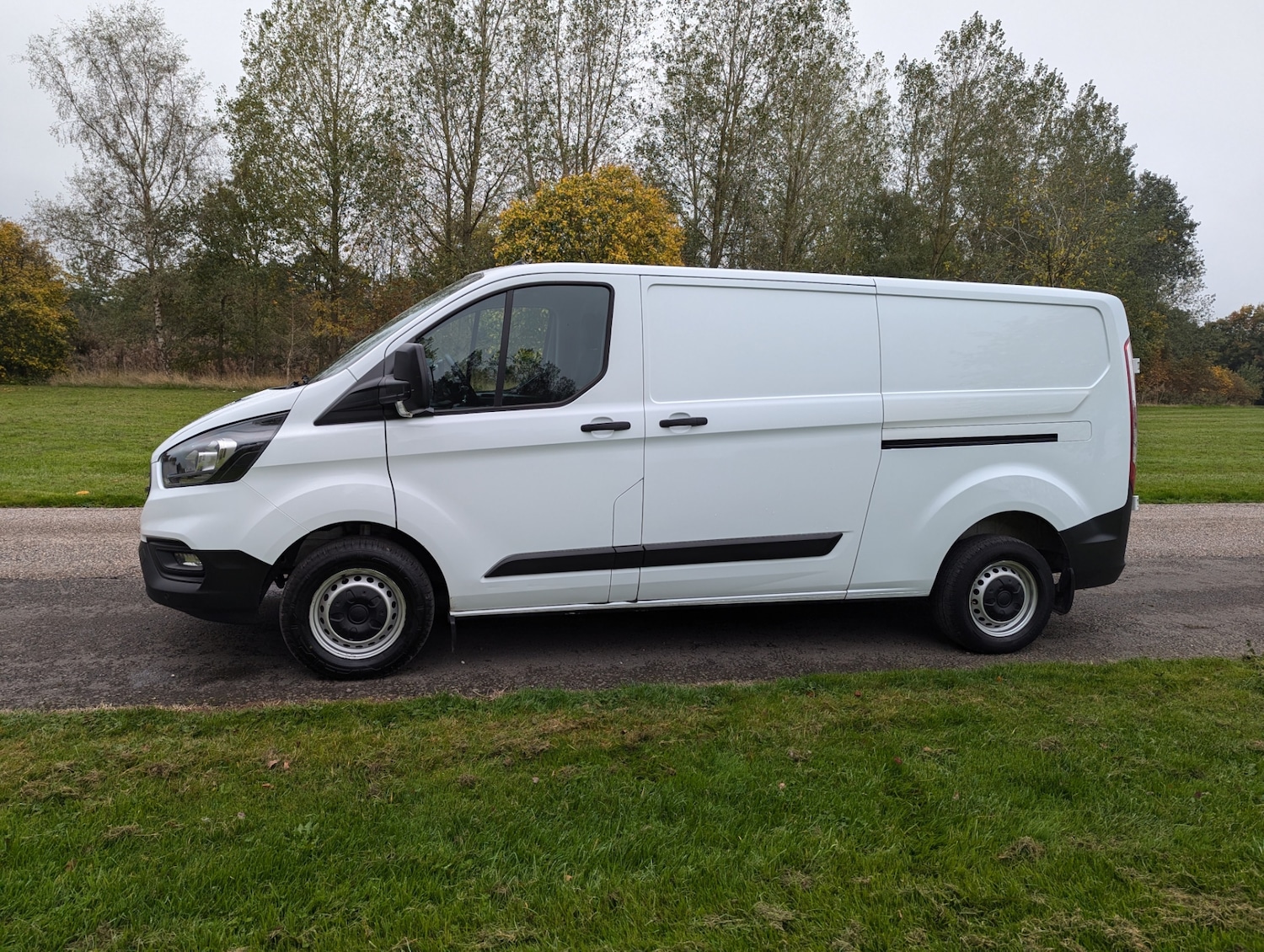 Used Ford Transit Custom 2023 for sale - 76455157: Photo 3