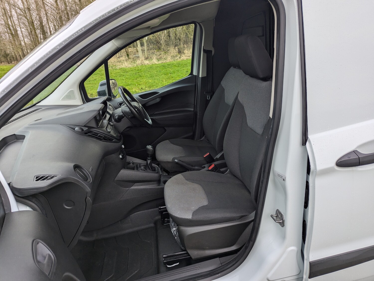 Used Ford Transit Courier 2023 for sale - 77339503: Photo 24