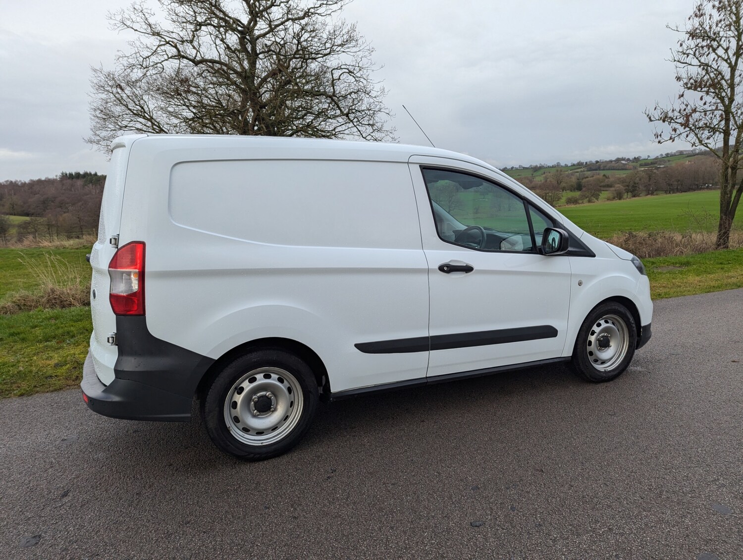 Used Ford Transit Courier 2023 for sale - 77339503: Photo 28