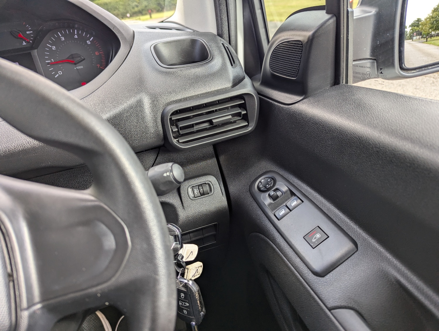 Vehicle 29