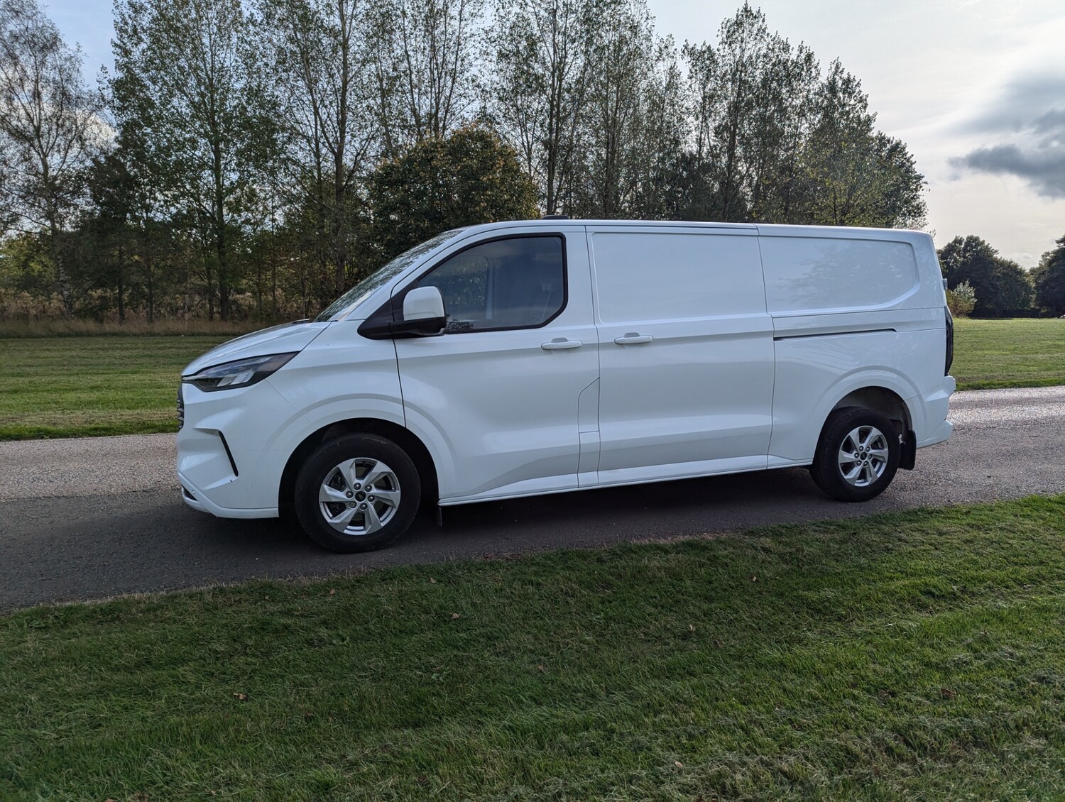 Used Ford Transit Custom 2024 for sale - 76030833: Photo 32