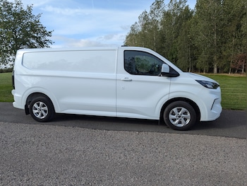 Used Ford Transit Custom 2024 for sale - 76030833: Photo 4