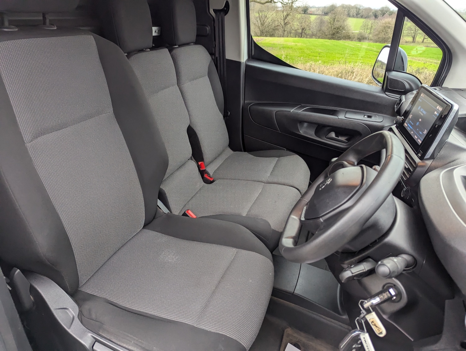 Used Peugeot Partner 2022 for sale - 77063519: Photo 18