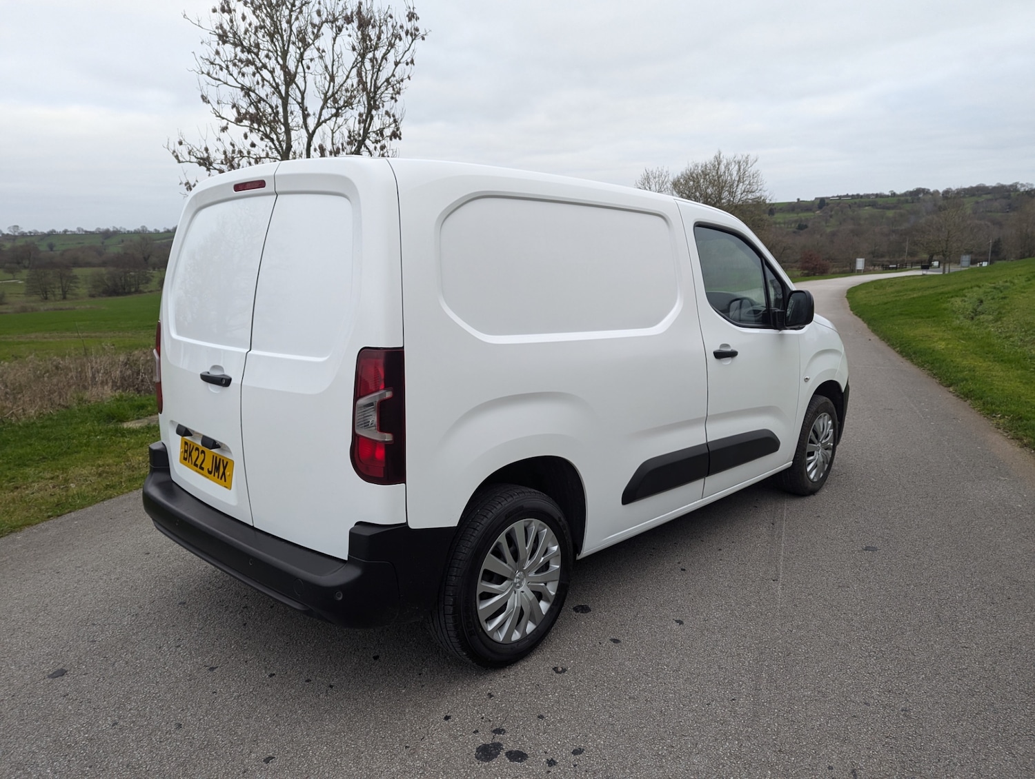 Used Peugeot Partner 2022 for sale - 77063519: Photo 26