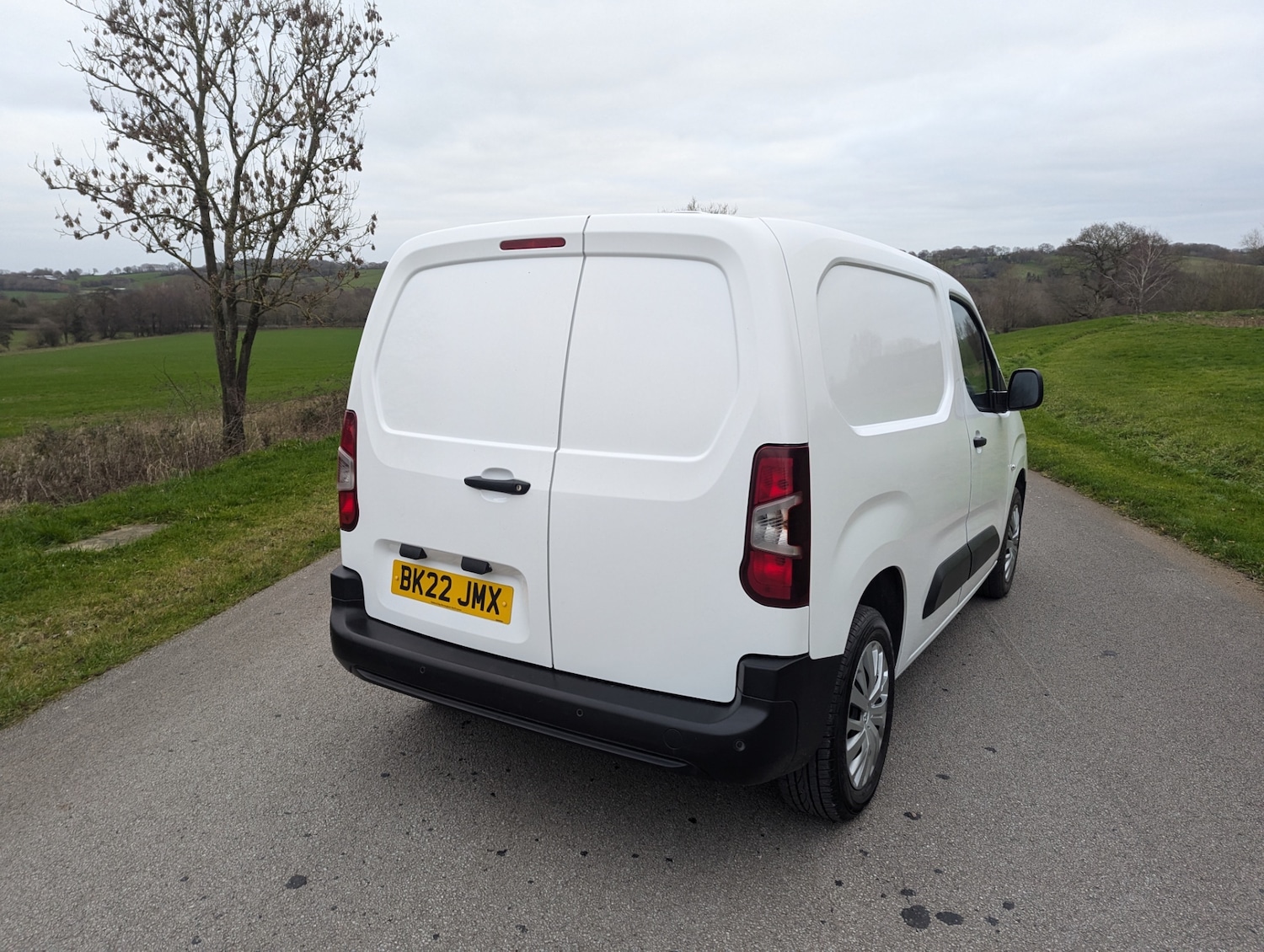 Used Peugeot Partner 2022 for sale - 77063519: Photo 27