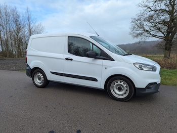 Used Ford Transit Courier 2023 for sale - 78514017: Photo