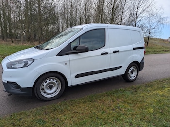 Used Ford Transit Courier 2023 for sale - 78514017: Photo