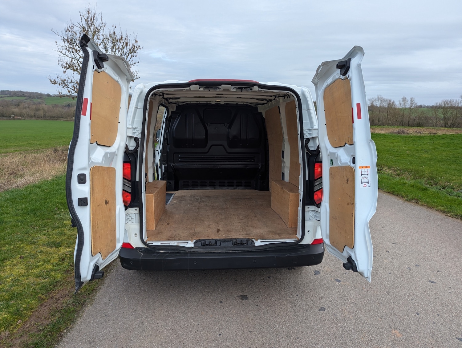 Used Ford Transit Custom 2024 for sale - 77732983: Photo 26