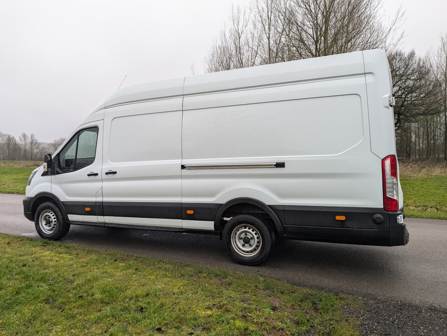 Used Ford Transit 2024 for sale - 77285987: Photo 3