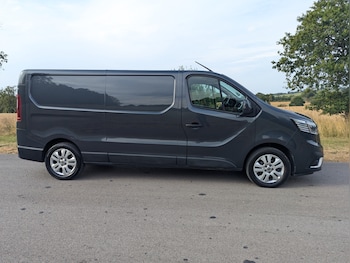 Used Renault Trafic 2023 for sale - 79410833: Photo