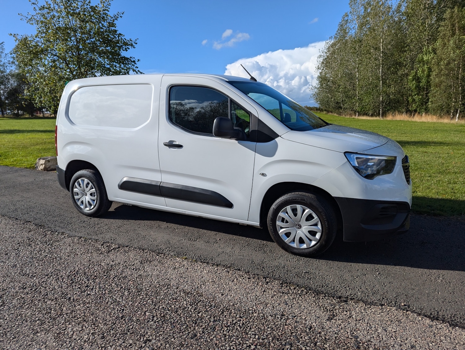 Used Vauxhall Combo 2021 for sale - 76455577: Photo 3