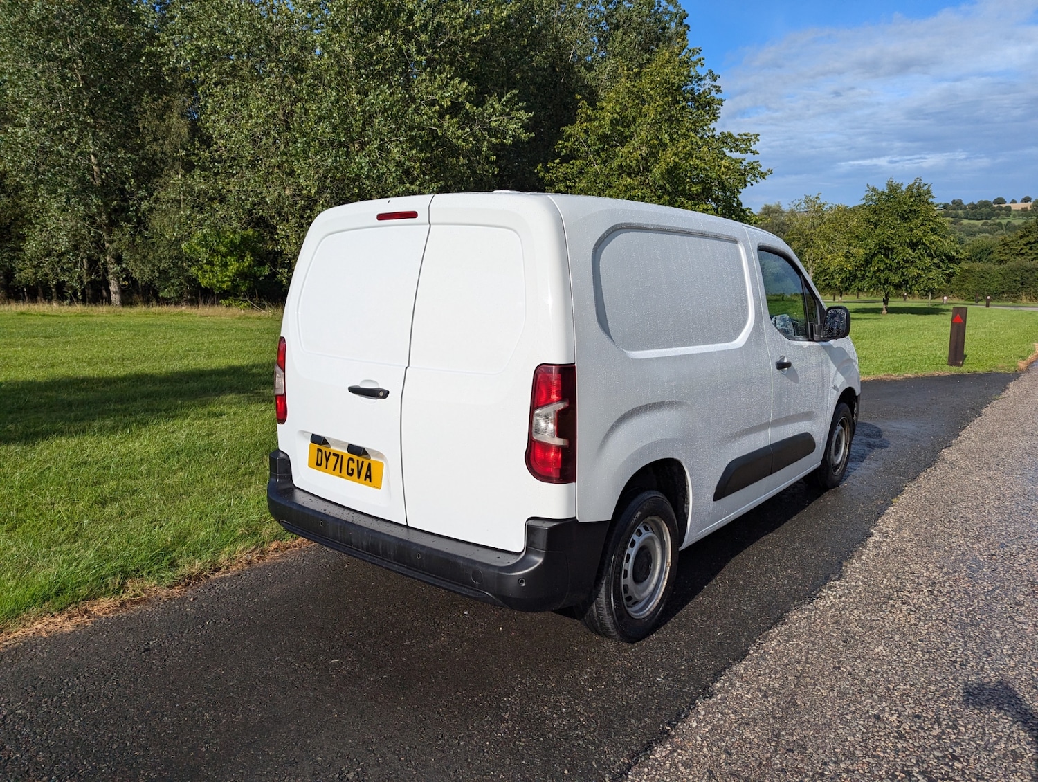 Vehicle 21