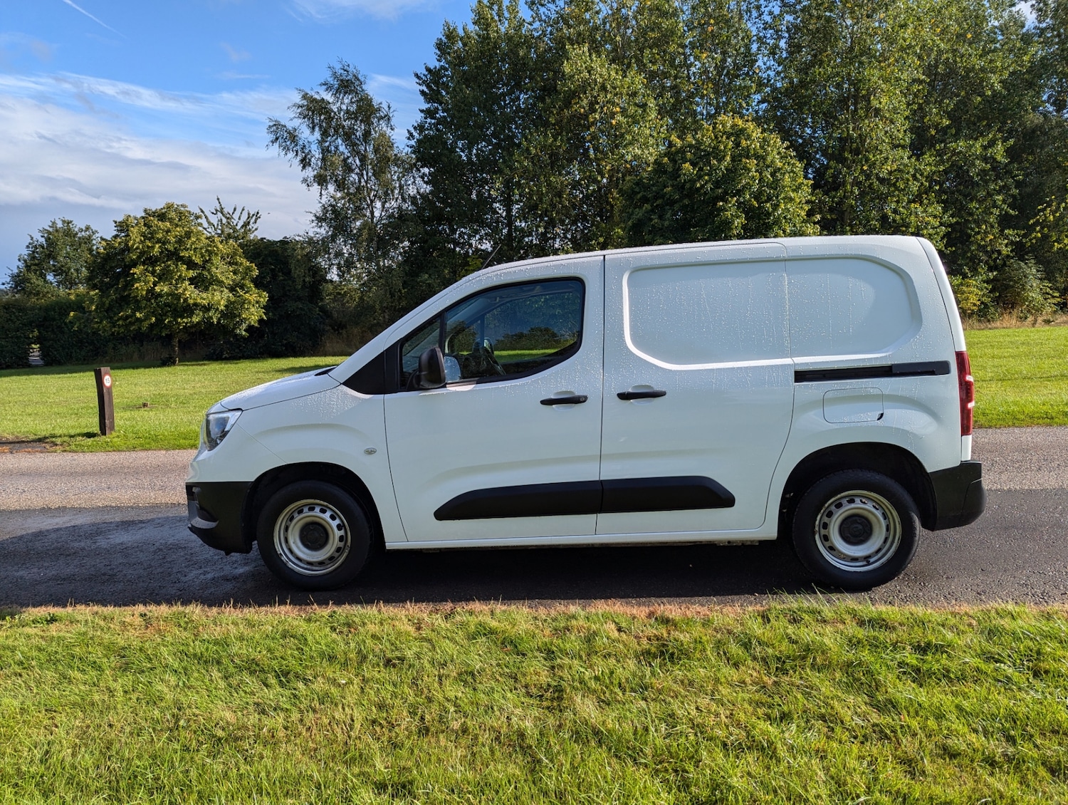 Vehicle 28