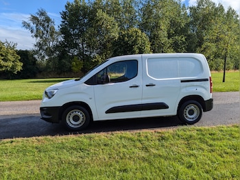 Used Vauxhall Combo 2022 for sale - 75518175: Photo