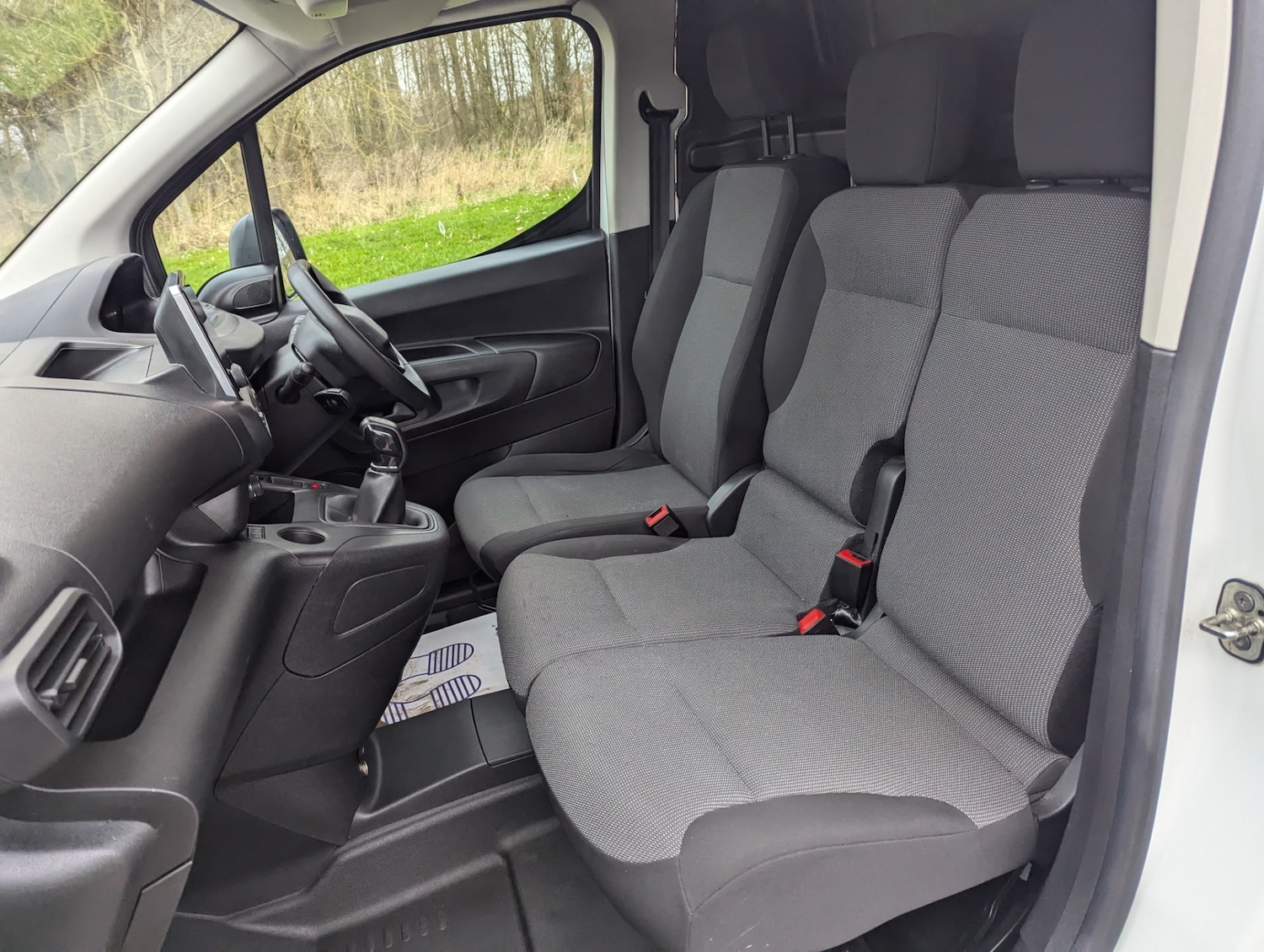 Used Peugeot Partner 2021 for sale - 77063525: Photo 11