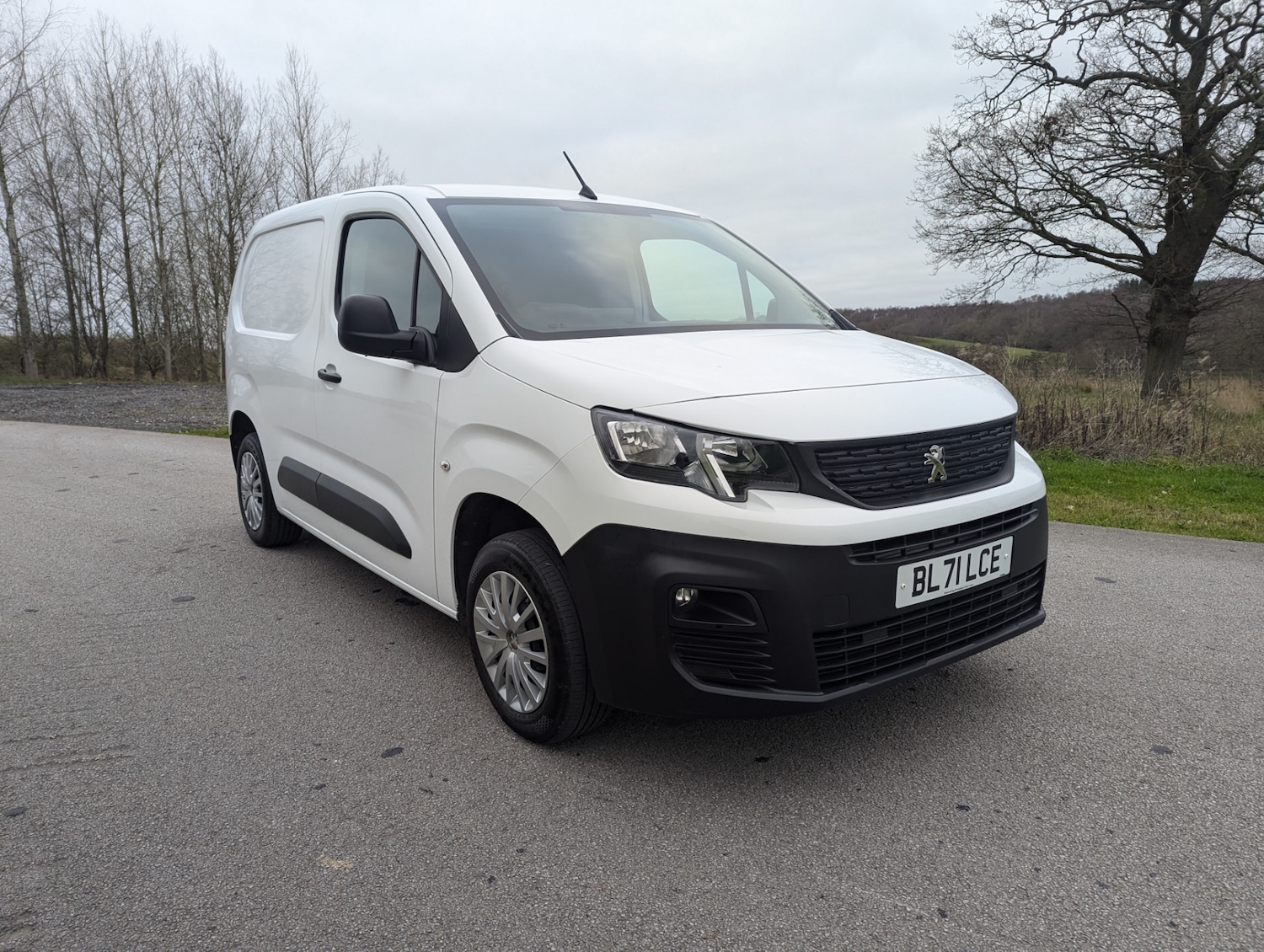 Used Peugeot Partner 2021 for sale - 77063525: Photo 22