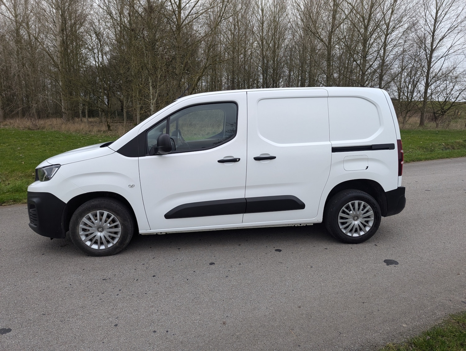 Used Peugeot Partner 2021 for sale - 77063525: Photo 3