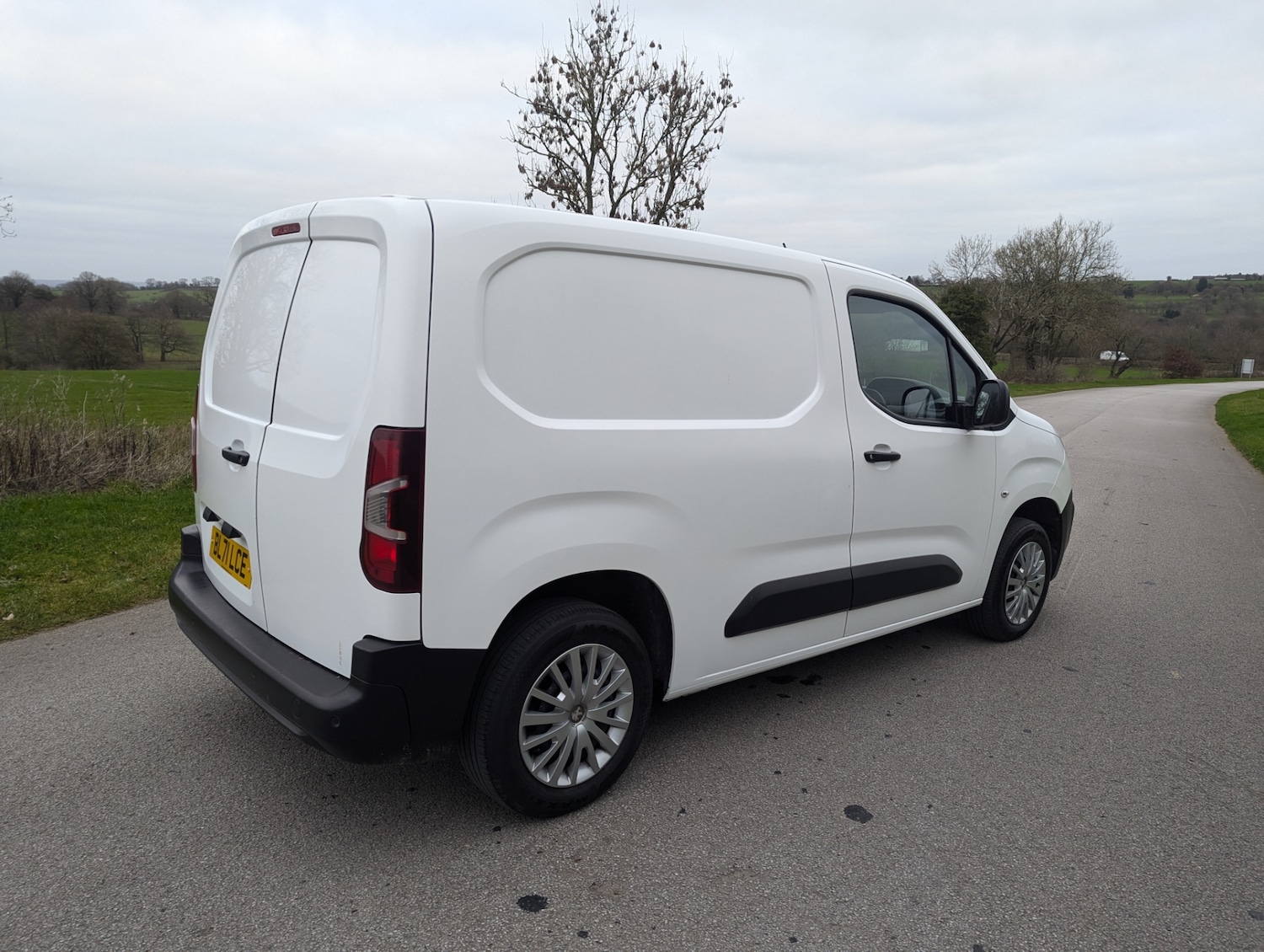 Used Peugeot Partner 2021 for sale - 77063525: Photo 31